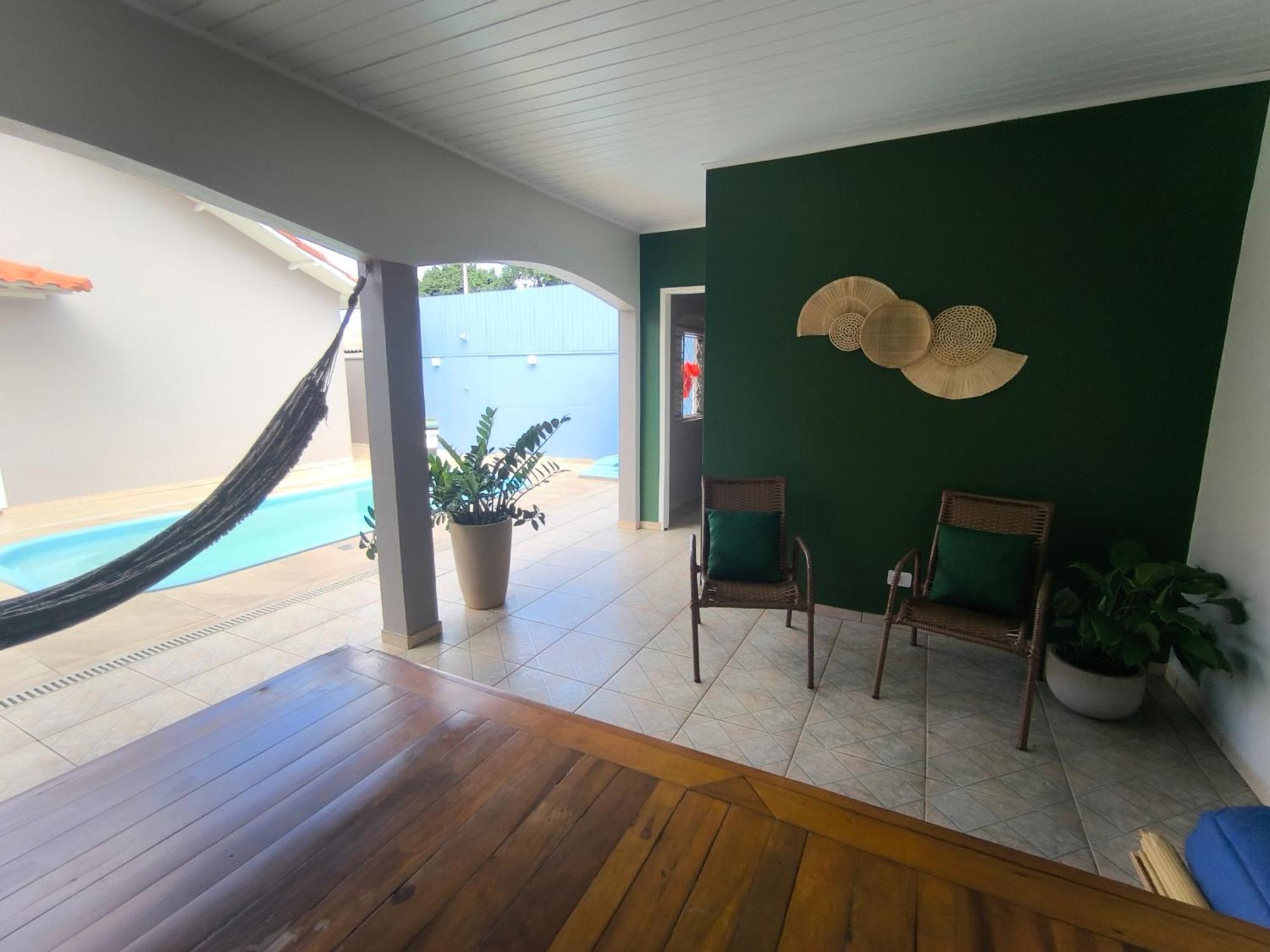 Casa de férias Casa Inteira Com Piscina *